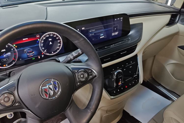 Used Buick GL8 2022 ES Landtrek 653T Luxury Edition