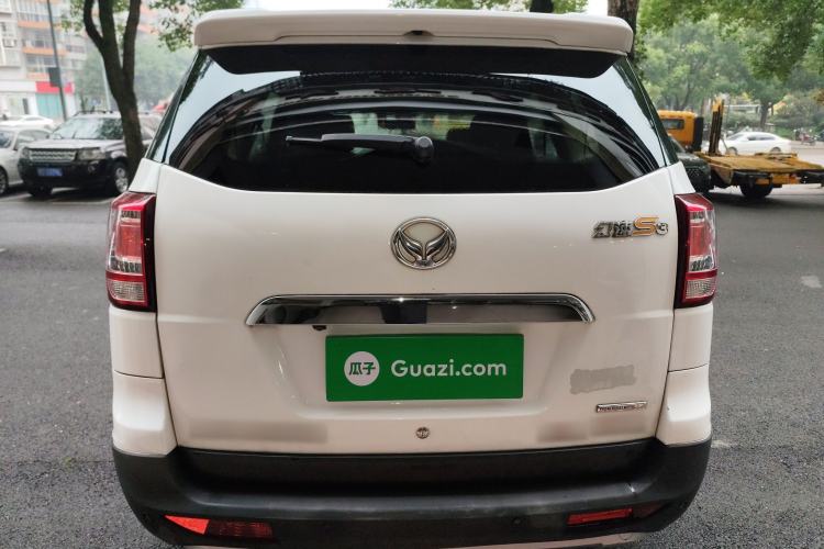 Used HYOSOW S3 2016 1.8L Manual Prestige Version China IV Emission Standard