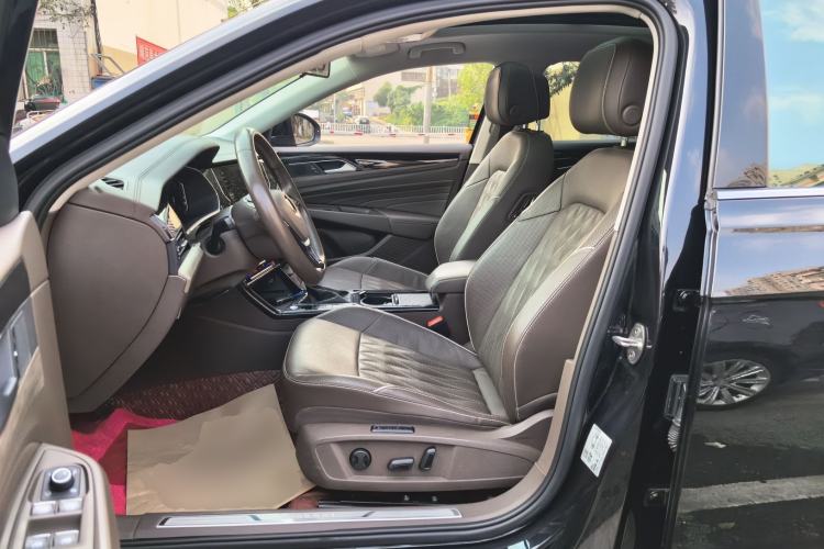 Used Volkswagen Passat 2021 330TSI Luxury Edition
