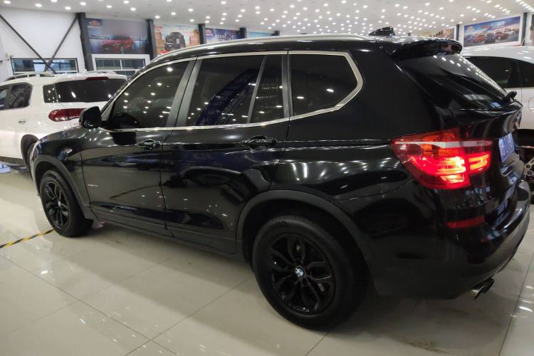 Used BMW X3 2016 xDrive20i Leading Model 5 Seats
