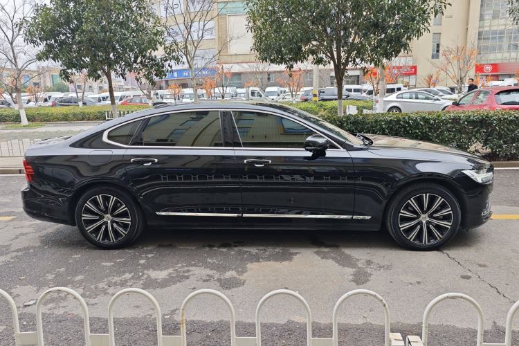 Used Volvo S90 2021 B5 Zhiyuan Luxury Edition
