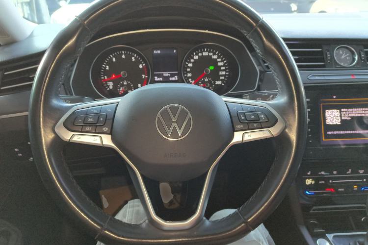 Used Volkswagen Magotan 2020 330TSI DSG Leading Model
