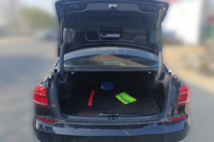 Used Volkswagen Passat 2017 280TSI DSG Luxury Edition
