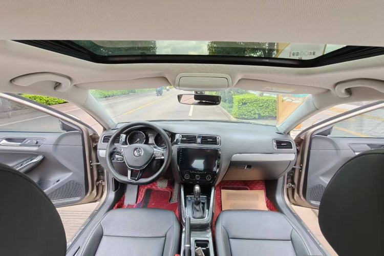 Used Volkswagen Sagitar 2018 180TSI DSG Prestige Edition
