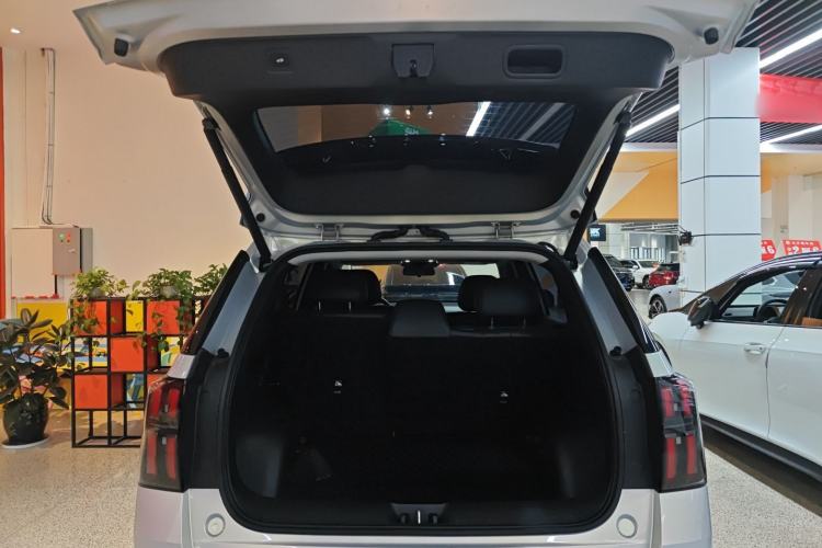 Used AION V 2024 Aion Tyrannosaurus 650 Smart Premium Edition