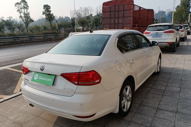 Used Volkswagen Lavida 2017 1.6L Manual Fashion Edition
