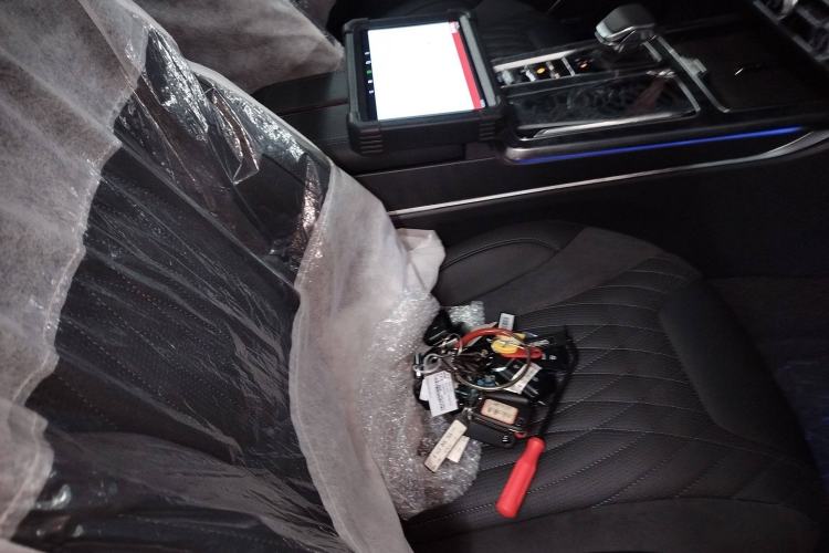 Used Hongqi HS5 2023 2.0T Four-Wheel Drive Flagship Pro Edition
