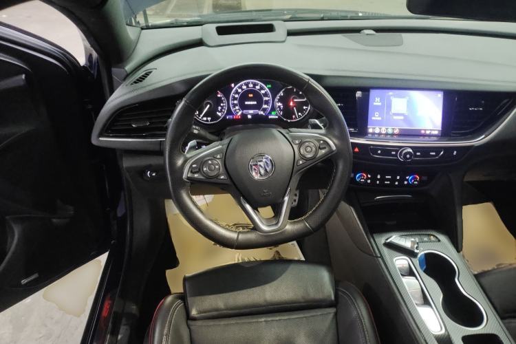 Used Buick Regal 2021 GS 28T Prestige Model
