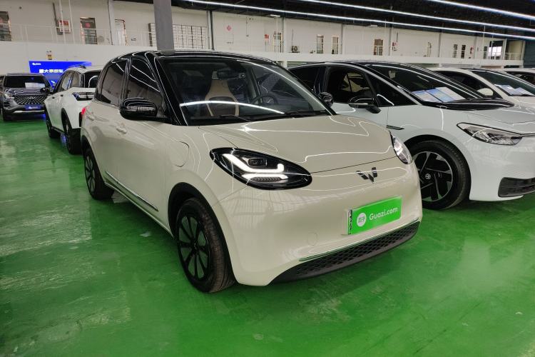 Used Wuling Bingo 2023 333 km Lingxi Connected+ Version
