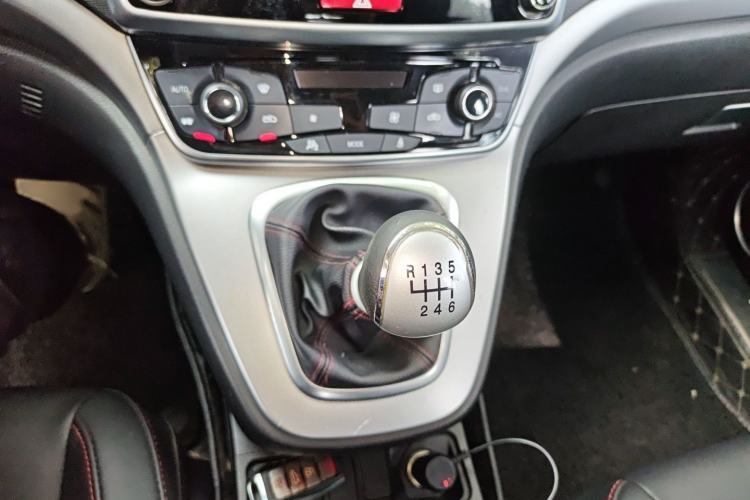 Used Haval M6 2017 1.5T Manual Two-Wheel Drive Elite Model