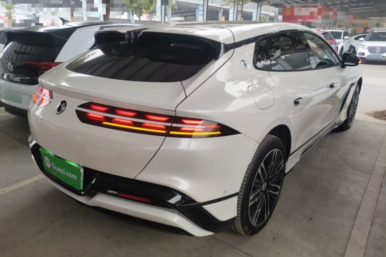 Used Denza Z9GT 2024 1100 Four-Wheel Drive Ultra Version
