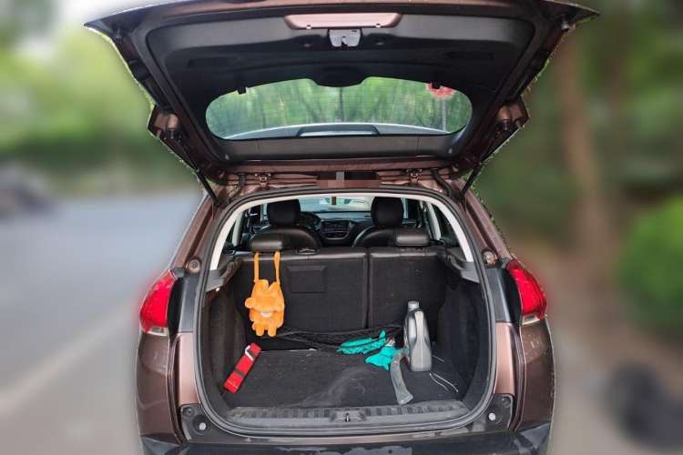 Used Peugeot 2008 2014 1.6L Manual Fashion Edition
