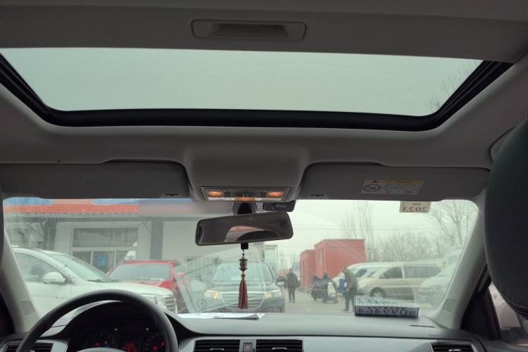 Used Volkswagen Santana 2018 1.5L Manual Comfort Edition
