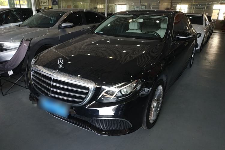 Used Mercedes-Benz E-Class 2019 E 300 L Sporty and Stylish Model
