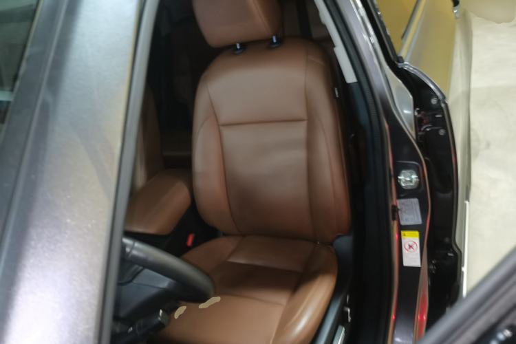 Used Changan CS95 2017 2.0T Four-Wheel Drive SmartDrive Edition
