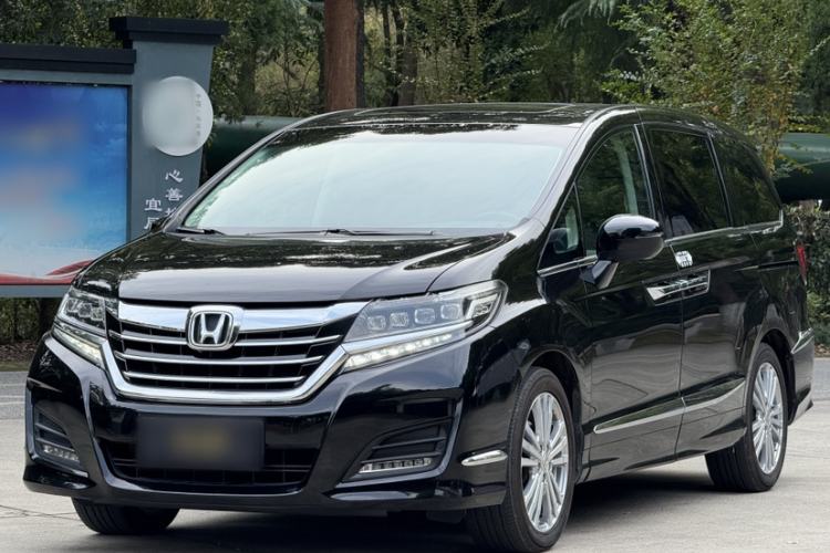 Used Honda Elysion 2016 2.4L Luxury Edition
