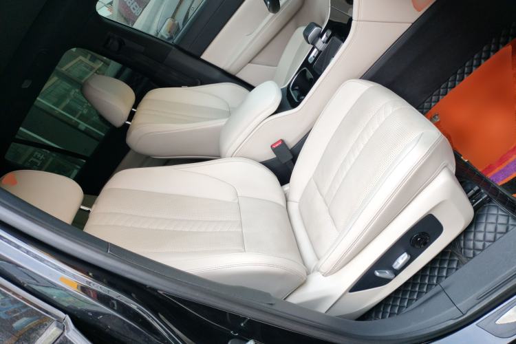 Used Li Auto ONE 2020 Extended-Range 6-Seater Version
