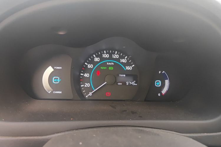 Used  300E 2017 Standard Model