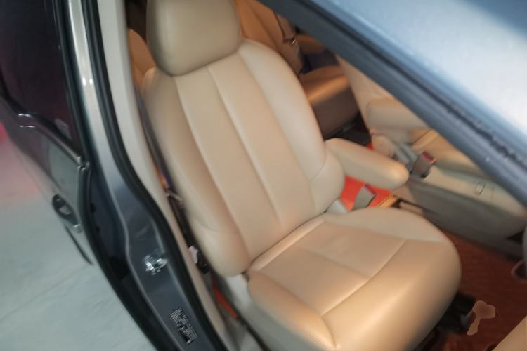 Used Buick GL8 2018 28T Comfort Model China VI Standard
