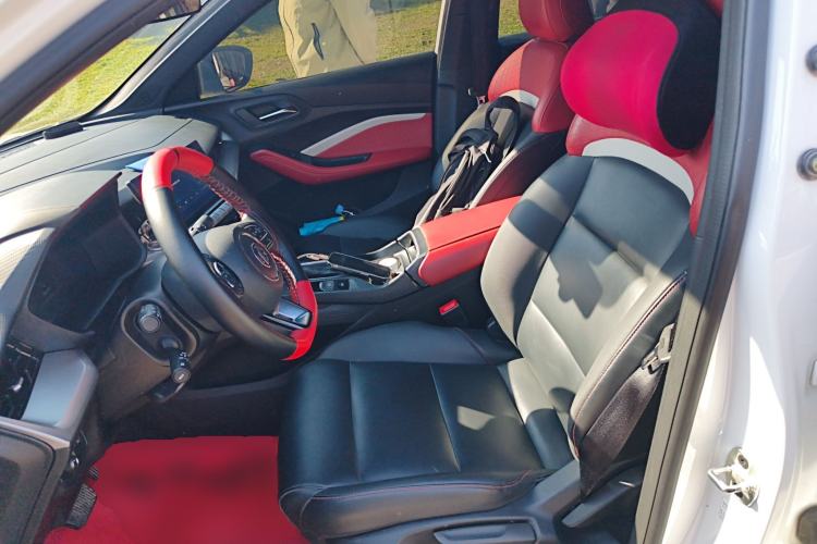 Used MG 5 2021 180 DVVT CVT Youth Luxury Edition
