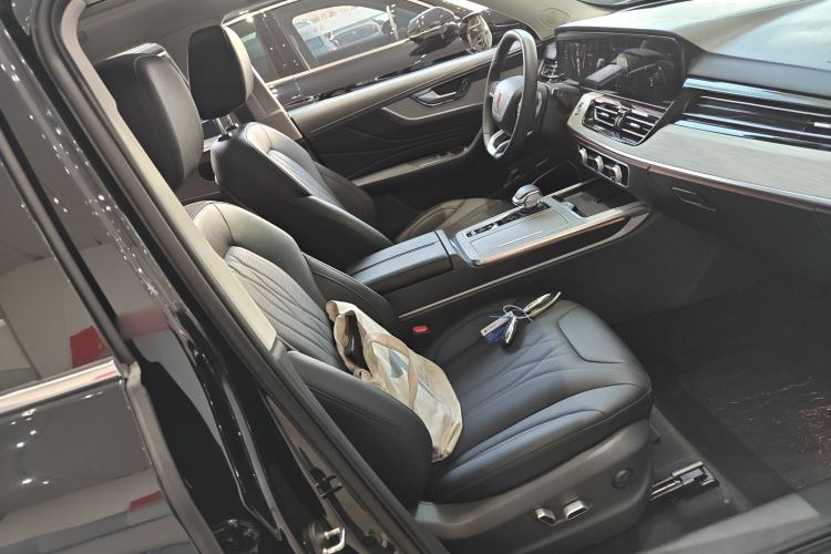 Used Hongqi HS5 2025 2.0T Two-Wheel Drive Flagship Pro Edition
