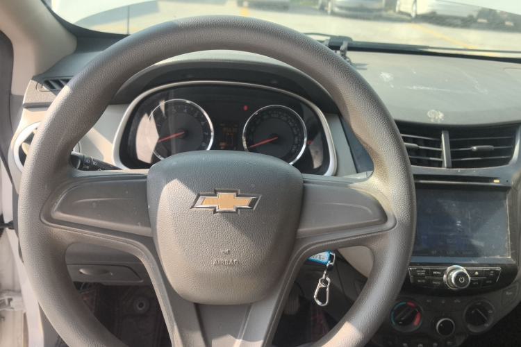 Used Chevrolet Sail 2015 Sail 3 1.5L Manual with Ideal Sunroof Edition