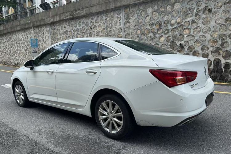 Used Buick Verano 2017 Sedan 20T Dual-Clutch Elite Model
