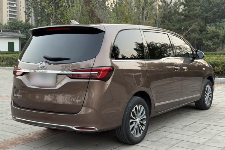 Used Buick GL8 2021 Land Cruiser Executive Class 652T Luxury Model
