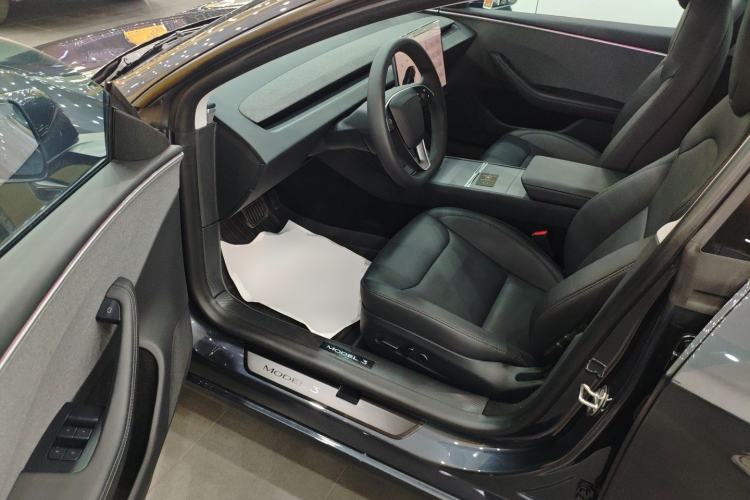 Used Tesla Model 3 2023 Rear-Wheel-Drive Version