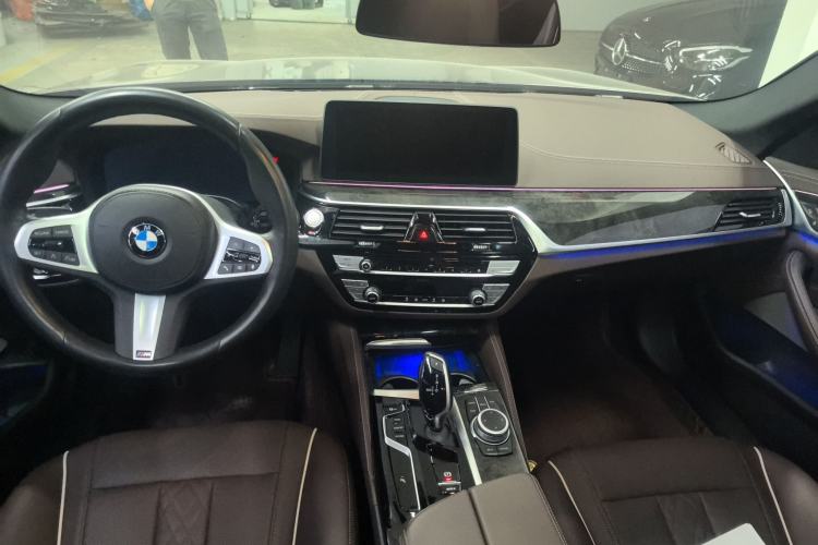 Used BMW 5 Series 2022 Restyled 525Li M Sport Package
