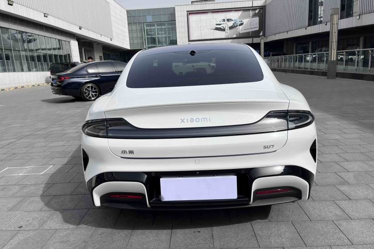 Used  SU7 2024 Rear-Drive Ultra-Long Range Advanced Pro-Level Intelligent Driving Version