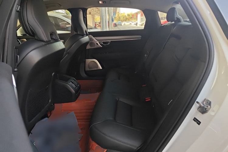 Used Volvo S90 2019 T4 Zhiyi Edition
