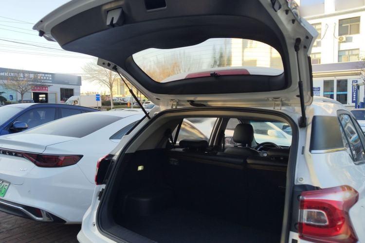 Used Baojun 510 2017 1.5L Automatic Fashion Model
