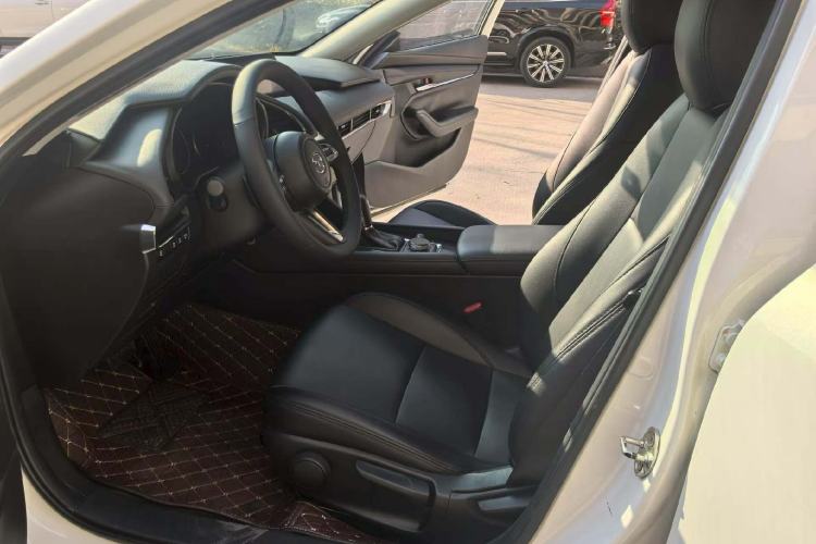 Used Mazda Mazda 3 Axela 2021 2.0L Automatic ZhiXuan Edition
