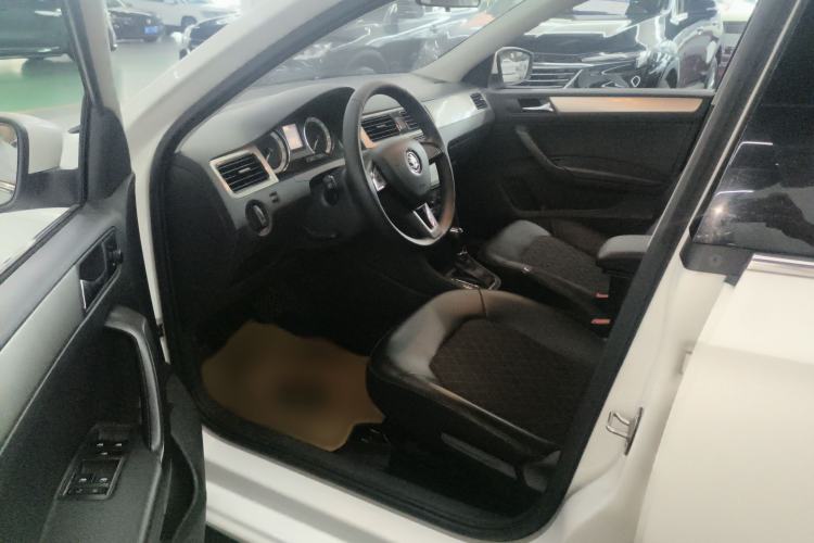 Used Skoda Rapid 2019 1.5L Automatic Comfort Edition China VI Standard

