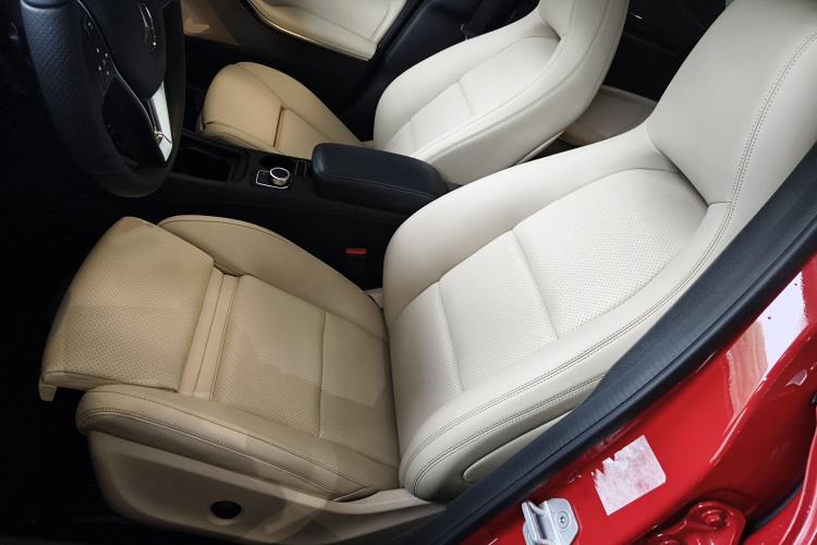 Used Mercedes-Benz GLA 2016 GLA 200 Fashion Model