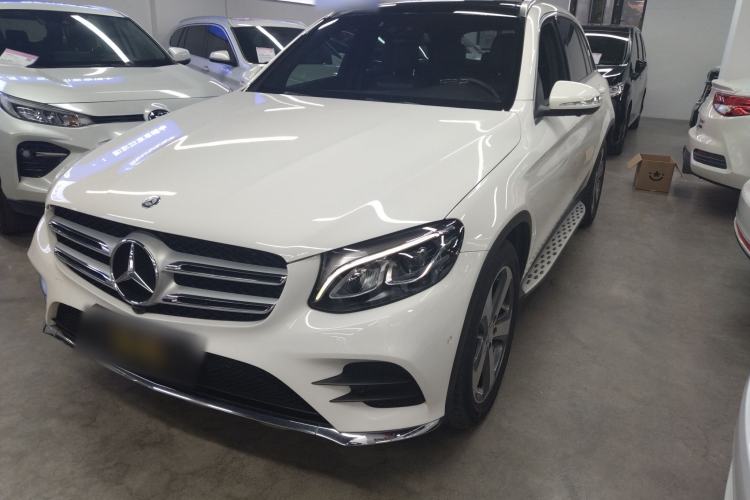 Used Mercedes-Benz GLC 2017 GLC 260 4MATIC Luxury Model
