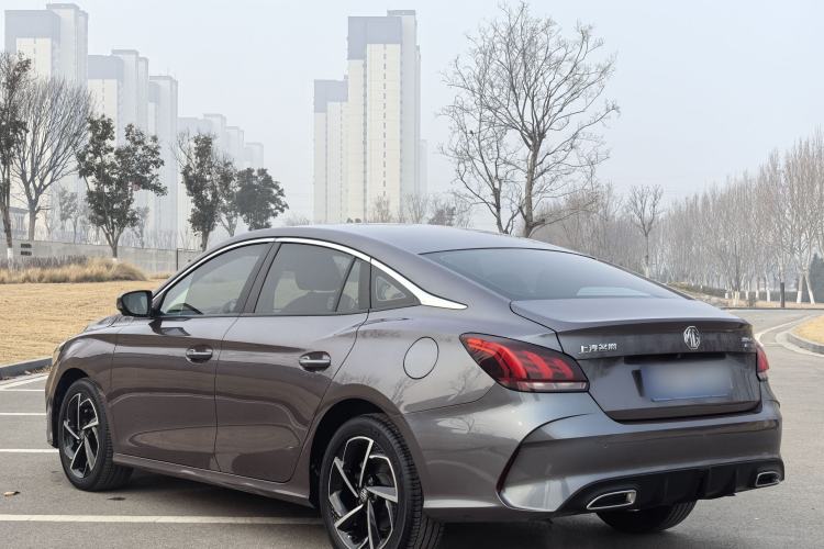 Used MG 5 2021 Revised 300TGI DCT Qingshè Luxurious Enjoyment Edition
