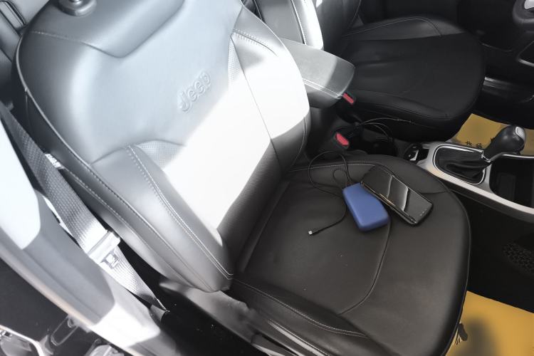 Used  Compass 2017 200T Automatic Family Edition
