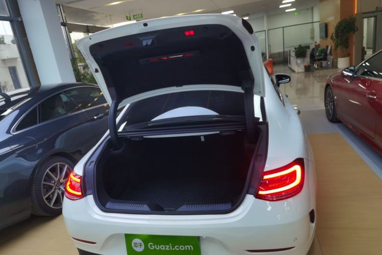 Used Mercedes-Benz CLS 2021 CLS 300 Luxury Model
