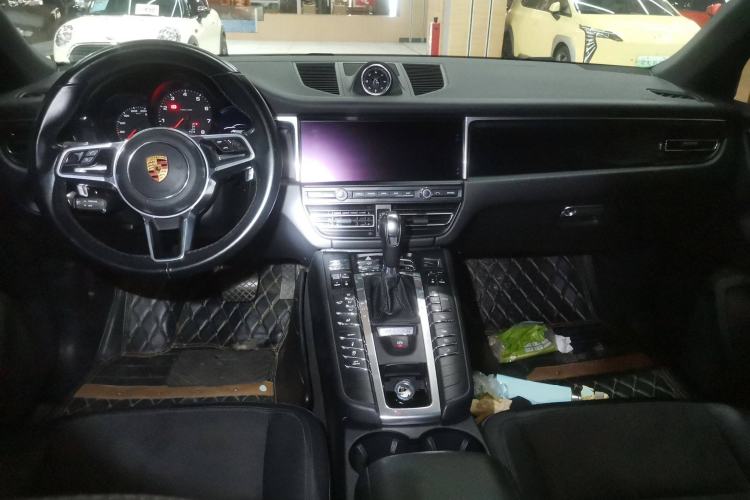 Used Porsche Macan 2018 Macan 2.0T
