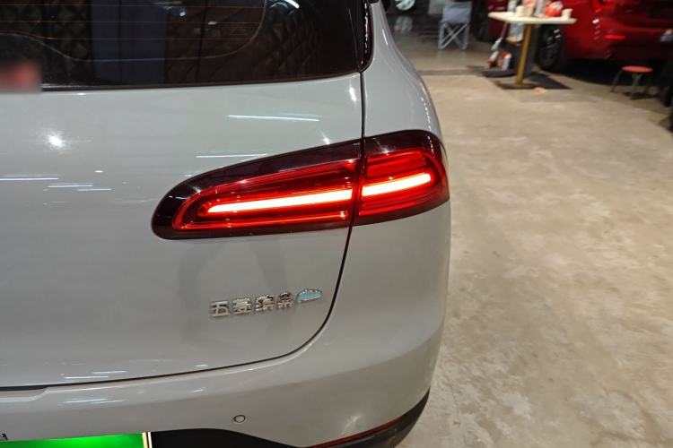 Used Wuling Bingo PLUS 2024 510 km Flagship Edition Four-Seater Version
