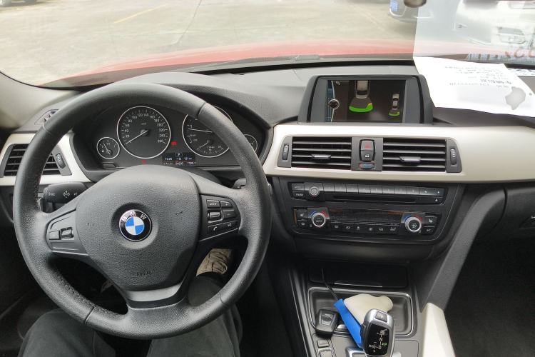 Used BMW 3 Series 2014 320i Sport Edition