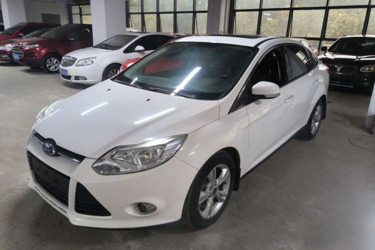 Used Ford Focus 2012 Sedan 1.6L Manual Fashion Edition