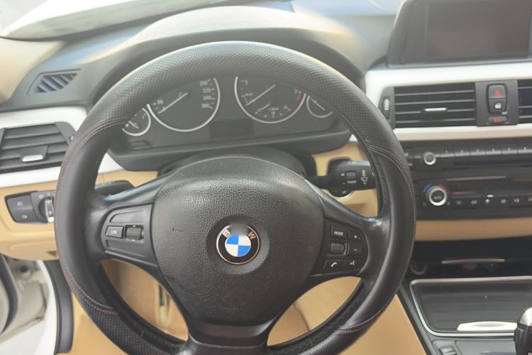 Used BMW 3 Series 2013 320i Sport Edition
