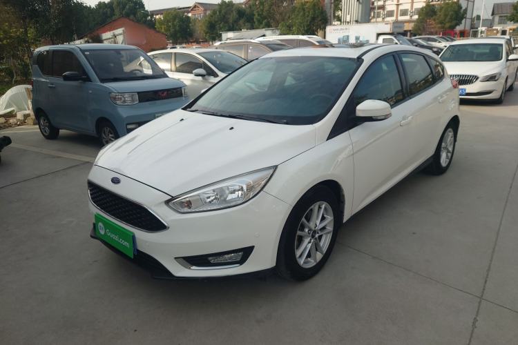 Used Ford Focus 2015 Hatchback 1.6L Automatic Fashion Edition
