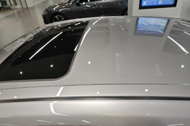 Used Toyota Avalon 2019 Dual-Engine 2.5L Luxury Edition China VI Standard
