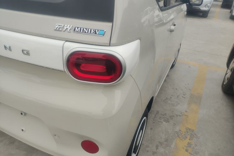 Used Wuling Hongguang MINIEV 2024 3rd Generation 215km Youth Edition
