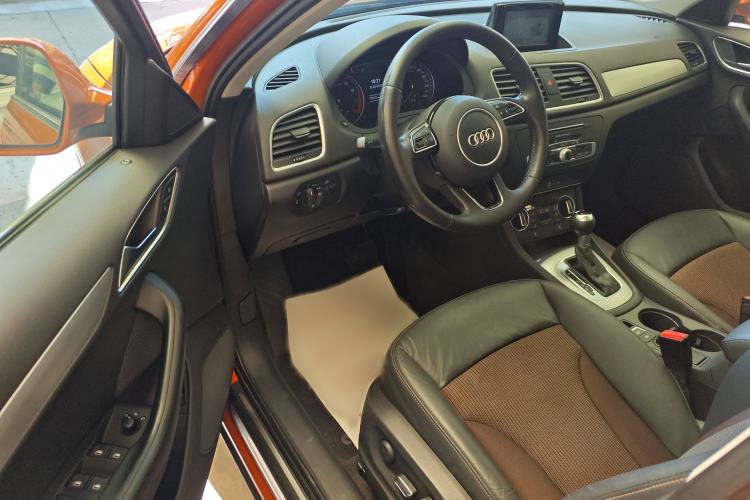 Used Audi Q3 2016 30 TFSI Fashion Model
