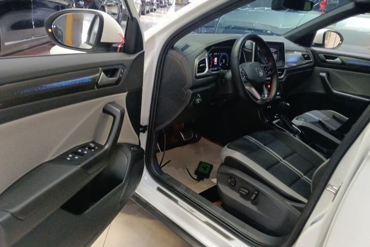 Used Volkswagen T-ROC 2023 300TSI DSG Two-Wheel-Drive Chen Guang Edition